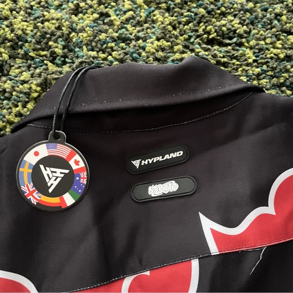 Hypland x Naruto Akatsuki Button Shirt (tagged 3XL, fits XL, see measurements) - Picture 4 of 6